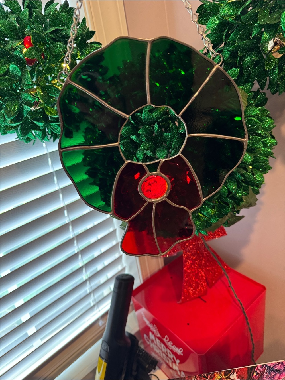 Stained Glass Holiday Wreath Suncatcher with Red Bow - Picture 2 of 2